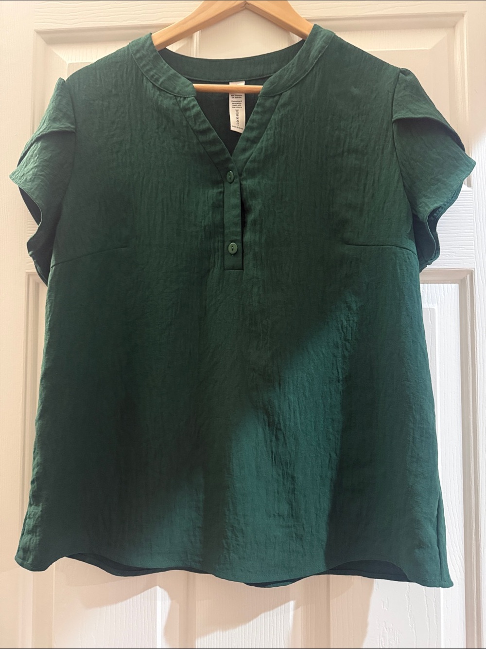 Green Short-Sleeve V-Neck Blouse - Women's Top